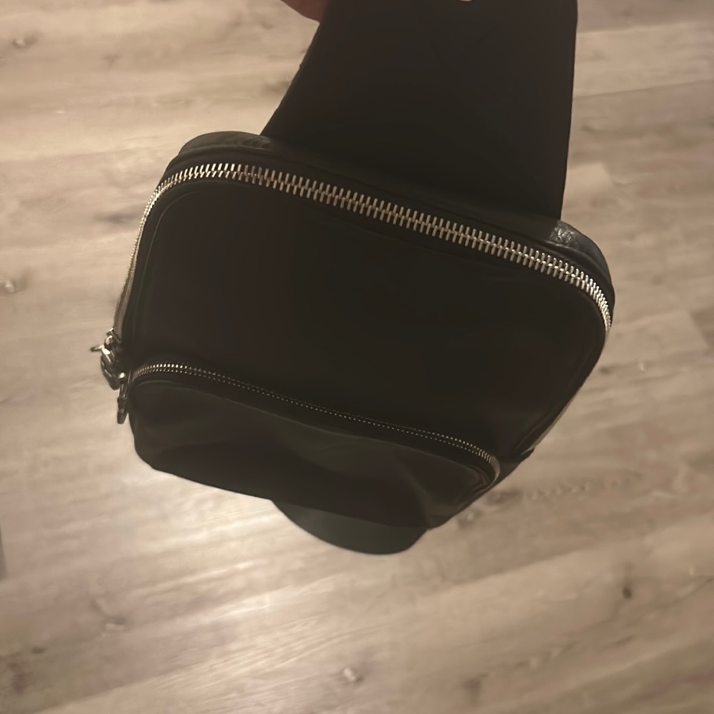 Louis Vuitton shoulder bag I had it for about 2 years in mint condition